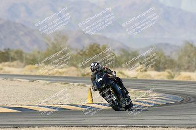 media/Dec-04-2025-Racers Edge (Thu) [[5ebc9f124d]]/3-B Group/1-Session 1 (Turn 7)/